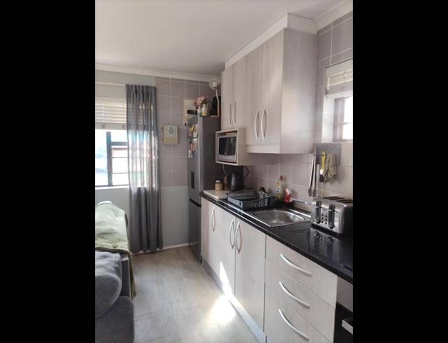 1 BEDROOM PROPERTY TO RENT IN GROENVALLEI